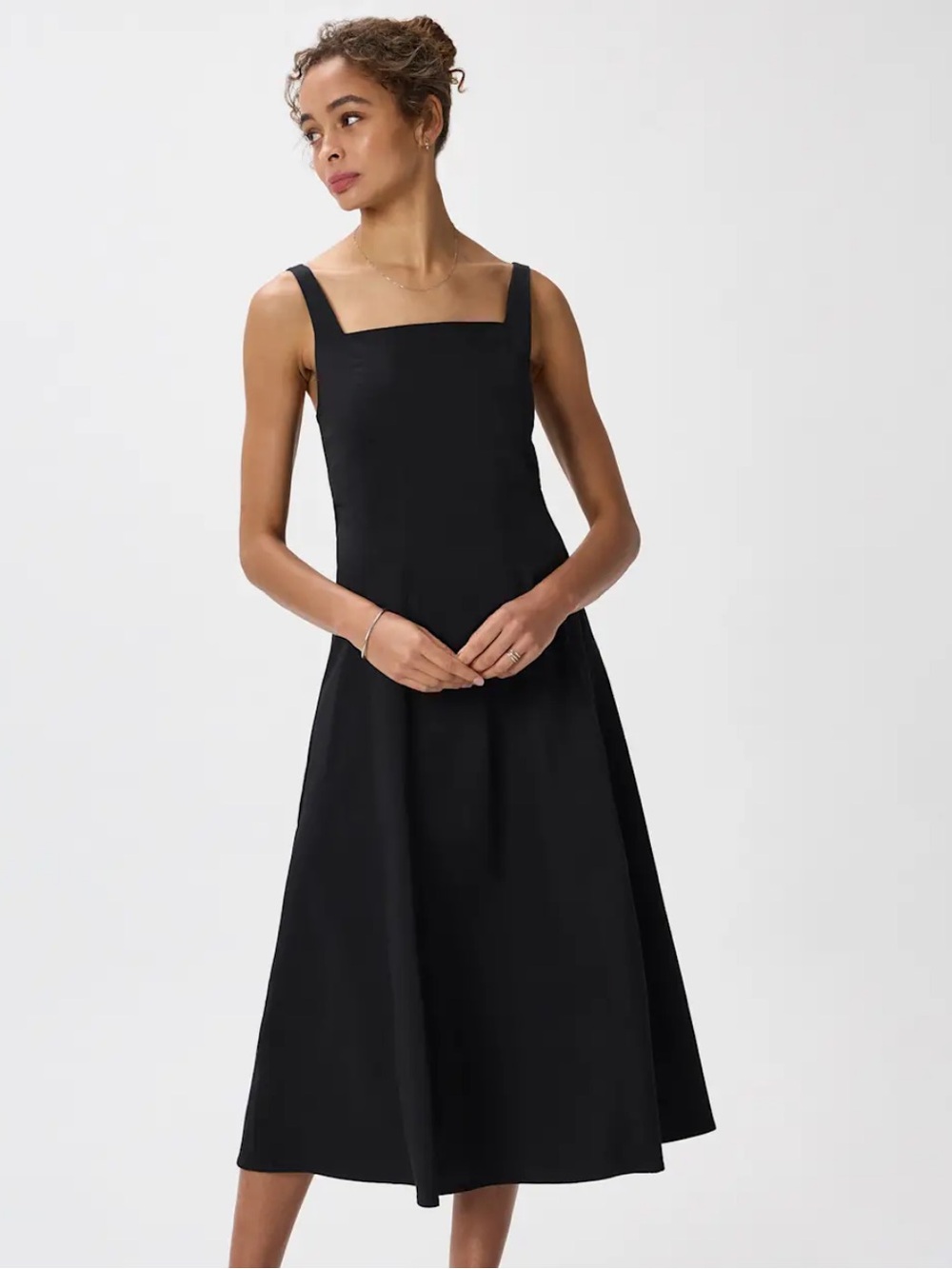 Quince Square-Neck Midi Dress-Chile red color - Currently sold out at Quince